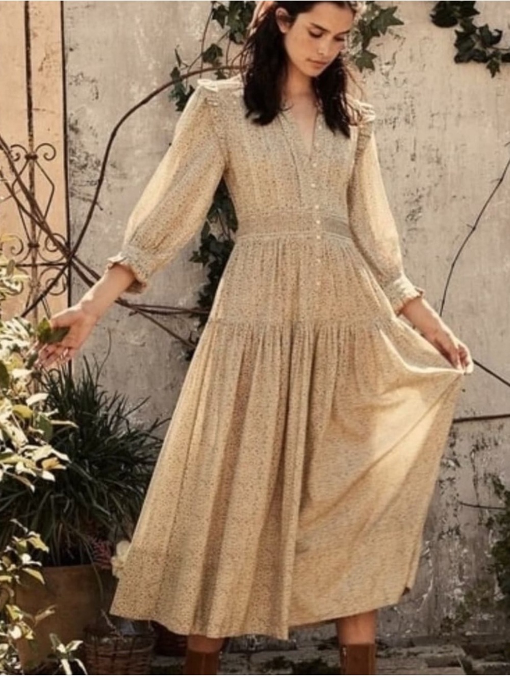 Doen Cream Floral Tiered Midi Dress with Puff Sleeves